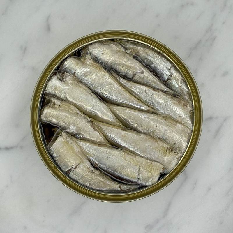 Sardines in pikante olijfolie van Ramon Peña