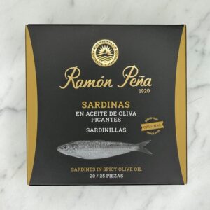 Sardines in pikante olijfolie van Ramon Peña